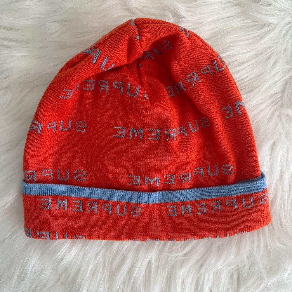Supreme Logo Repeat Beanie